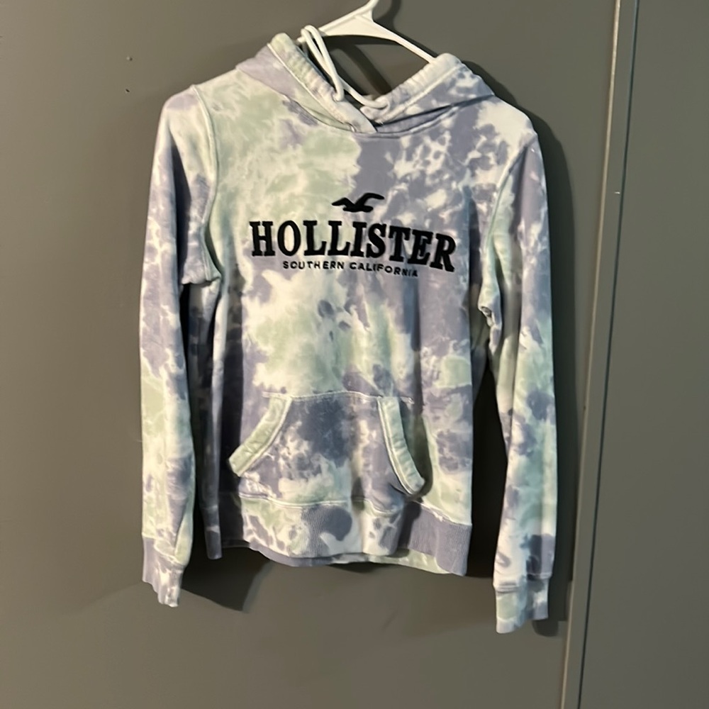 Hollister Southern California Tie-Dye XS Sweatshirt